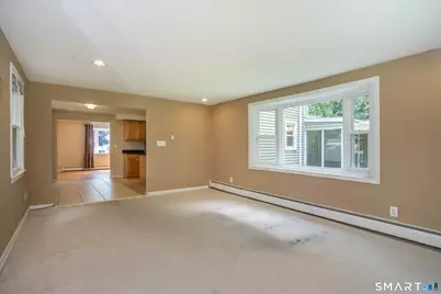 85 Galaxy Drive, Manchester, CT 06040 - Photo 14