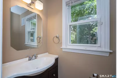 85 Galaxy Drive, Manchester, CT 06040 - Photo 16