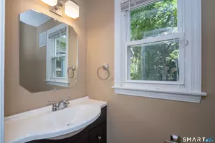 85 Galaxy Dr, Manchester, CT 06040 - Photo 16