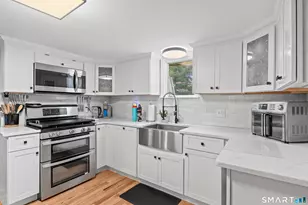 29 Coles Rd, Cromwell, CT 06416 - Photo 10
