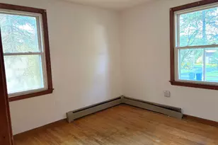 107 Tanglewood Dr, Hamden, CT 06518 - Photo 18