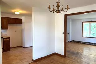 107 Tanglewood Dr, Hamden, CT 06518 - Photo 10