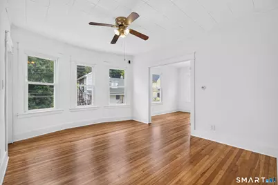 46-48 Tenth Street #46, Derby, CT 06418 - Photo 10