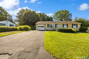 34 Mountain View Rd, Ansonia, CT 06401 - Photo 34