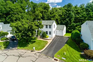 12 Stiles Ct, South Windsor, CT 06074 - Photo 2
