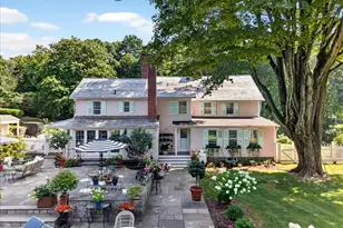 25 Johnny Cake Hill Rd, Old Lyme, CT 06371 - Photo 4