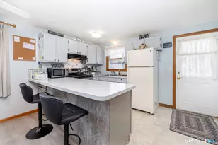 2 Persimmon Ln, Glastonbury, CT 06033 - Photo 6
