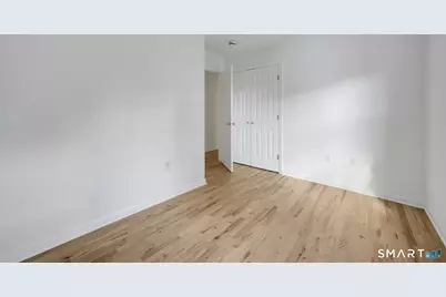 124 Pine Hill Avenue, Stamford, CT 06906 - Photo 14