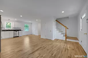 124 Pine Hill Ave, Stamford, CT 06906 - Photo 10