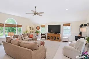 141 Head of Meadow Rd, Newtown, CT 06470 - Photo 12