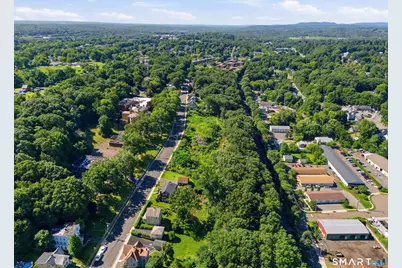 365 Crown Street, Meriden, CT 06450 - Photo 4