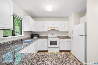60 Lawn Avenue #24, Stamford, CT 06902 - Photo 14