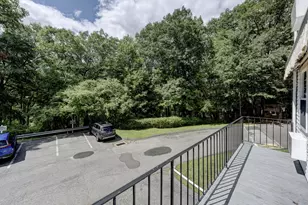 80 Hunter Ct, Torrington, CT 06790 - Photo 6