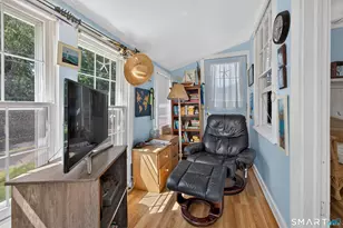 190 Giants Neck Rd, East Lyme, CT 06357 - Photo 8