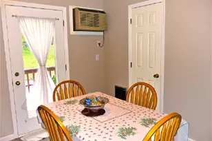 29 Cleveland St, Danbury, CT 06810 - Photo 6