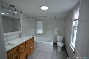 184 West Ave, Milford, CT 06461 - Photo 18