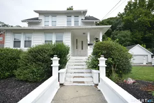 184 West Ave, Milford, CT 06461 - Photo 1