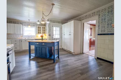 81 Hawkins Street, Killingly, CT 06239 - Photo 4