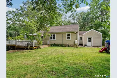 17 North Forest Circle, West Haven, CT 06516 - Photo 32