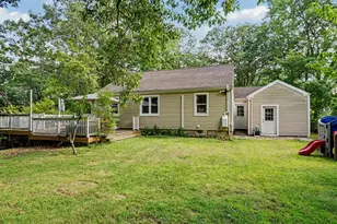 17 N Forest Cir, West Haven, CT 06516 - Photo 32