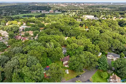 17 North Forest Circle, West Haven, CT 06516 - Photo 34