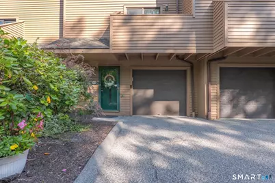55 Cross Street #E5, Danbury, CT 06810 - Photo 2