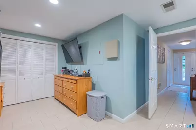 55 Cross Street #E5, Danbury, CT 06810 - Photo 12