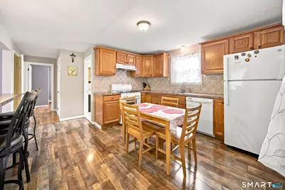 4 Slater Road, New Britain, CT 06053 - Photo 4