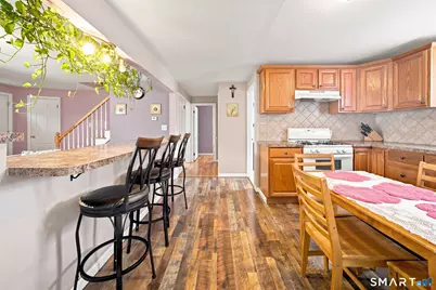 4 Slater Road, New Britain, CT 06053 - Photo 2