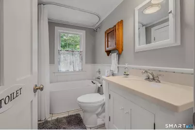 182 Ocean View Avenue, Groton, CT 06355 - Photo 18