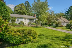182 Ocean View Ave, Groton, CT 06355 - Photo 2