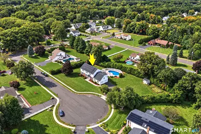 9 Pez Court, North Haven, CT 06473 - Photo 4