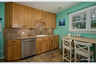 8 Lakeside Drive Exte, Ridgefield, CT 06877 - Photo 8