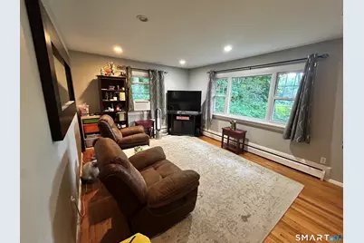 8 Lakeside Drive Exte, Ridgefield, CT 06877 - Photo 4