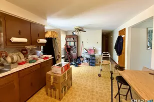 21 Marshall St, West Haven, CT 06516 - Photo 12