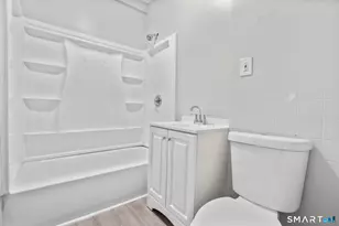 37 Southview St, Waterbury, CT 06706 - Photo 12