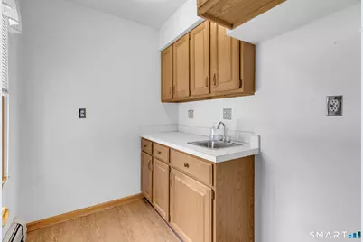 800 East Main Street, Stratford, CT 06614 - Photo 18