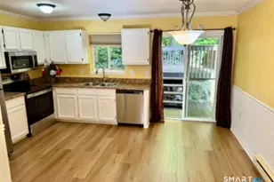 200 Yale St, Waterbury, CT 06704 - Photo 8