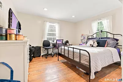 108 Pleasant Avenue, East Haven, CT 06512 - Photo 10