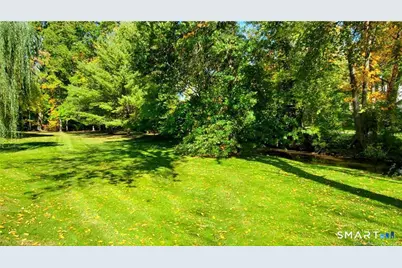 32 Fernridge Road, West Hartford, CT 06107 - Photo 20