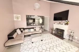 16 Ledger St, Hartford, CT 06106 - Photo 6