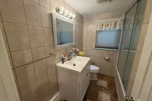 16 Ledger St, Hartford, CT 06106 - Photo 8
