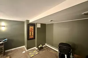 16 Ledger St, Hartford, CT 06106 - Photo 12