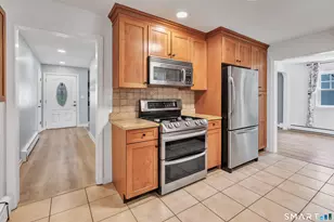 61 Wakeley St, Shelton, CT 06484 - Photo 12