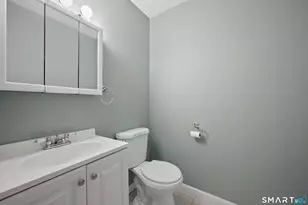 715 Frenchtown Rd, Bridgeport, CT 06606 - Photo 6