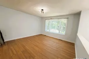 83 Essex Ave, Waterbury, CT 06704 - Photo 6