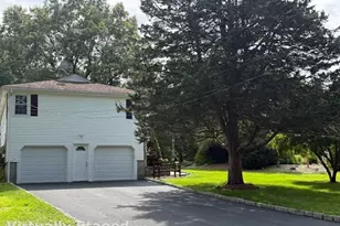 3 Poe Pl, Shelton, CT 06484 - Photo 6