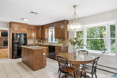 21 Avonwood Drive, South Windsor, CT 06074 - Photo 8