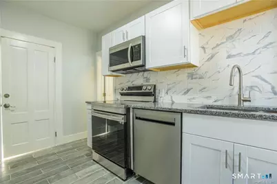 21 Bayview Avenue, Stonington, CT 06378 - Photo 4