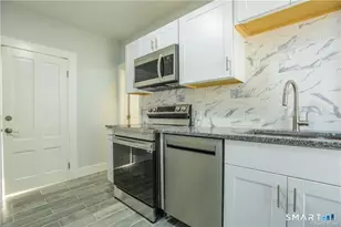 21 Bayview Ave, Stonington, CT 06378 - Photo 4